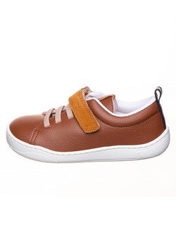 kmins Buty w kolorze jasnobrązowym do chodzenia na boso ze sklepu Limango Polska w kategorii Buty sportowe dziecięce - zdjęcie 180268908