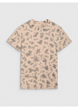 Męski t-shirt oversize z nadrukiem 4F 4FRSS25TTSHM2730 - beżowy ze sklepu Sportstylestory.com w kategorii T-shirty męskie - zdjęcie 180275148