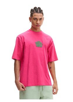 Cropp - Różowy T-shirt z haftem - różowy ze sklepu Cropp w kategorii T-shirty męskie - zdjęcie 180286405
