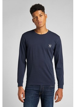 LEE LS PATCH LOGO TEE MĘSKI LONGSLEEVE NAVY L60RFQ35 112140336 ze sklepu YouNeedit.pl w kategorii T-shirty męskie - zdjęcie 180288947