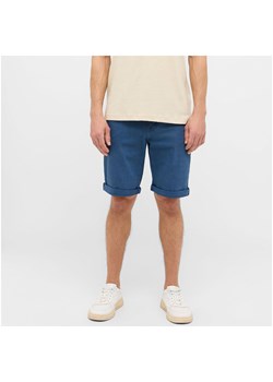 MĘSKIE SZORTY MUSTANG Chicago Shorts Z Insignia Blue 1015720 5230 ze sklepu YouNeedit.pl w kategorii Spodenki męskie - zdjęcie 180290527