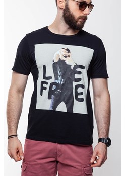 LEE T SHIRT PHOTO TEE BLACK L60QEP01 112113474 ze sklepu YouNeedit.pl w kategorii T-shirty męskie - zdjęcie 180294638