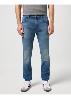 WRANGLER GREENSBORO MĘSKIE SPODNIE JEANSOWE JEANSY DŻINSY CRAFTED 112350835 ze sklepu YouNeedit.pl w kategorii Jeansy męskie - zdjęcie 180298256
