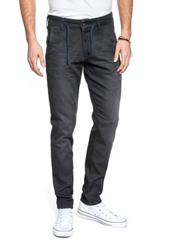SPODNIE MĘSKIE MUSTANG RelaXed Chino 1010121 4000 983 - id: 18679 - marki Mustang - 180298847 SPODNIE MĘSKIE MUSTANG RelaXed Chino 1010121 4000 983 ze sklepu YouNeedit.pl w kategorii Spodnie męskie - zdjęcie 180298847