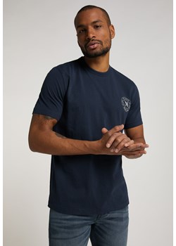 Męski T-shirt MUSTANG Alex C Print Outer Space 1012139 5330 ze sklepu YouNeedit.pl w kategorii T-shirty męskie - zdjęcie 180299459
