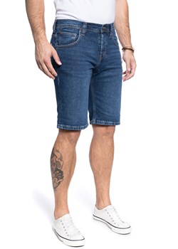 MUSTANG Chicago Short DENIM BLUE 1005417 5000 312 ze sklepu YouNeedit.pl w kategorii Spodenki męskie - zdjęcie 180299828