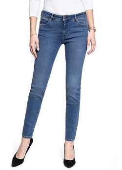 SPODNIE DAMSKIE WRANGLER SLIM MADAGASKAR W28LTX10A 112128430 ze sklepu YouNeedit.pl w kategorii Jeansy damskie - zdjęcie 180304547