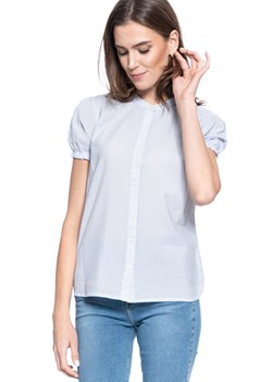DAMSKA KOSZULA KRÓTKI RĘKAW MUSTANG ELSA BASIC BLOUSE 1009453 11723 ze sklepu YouNeedit.pl w kategorii Koszule damskie - zdjęcie 180305575