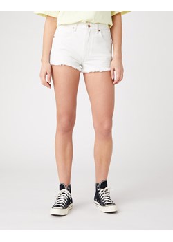 DAMSKIE SZORTY WRANGLER FESTIVAL SHORT WHITE SAND W26F-HQ-29X 112128027 ze sklepu YouNeedit.pl w kategorii Szorty - zdjęcie 180312186