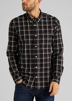 LEE BUTTON DOWN BLACK L880RN01 112123422 ze sklepu YouNeedit.pl w kategorii Koszule męskie - zdjęcie 180313659