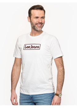 MĘSKI T-SHIRT LEE LEE JEANS TEE BRIGHT WHITE L65LFELJ 112116078 ze sklepu YouNeedit.pl w kategorii T-shirty męskie - zdjęcie 180315228