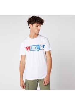 MĘSKI T-SHIRT WRANGLER SS TEE WHITE W7D2FQ989 112131749 ze sklepu YouNeedit.pl w kategorii T-shirty męskie - zdjęcie 180322608