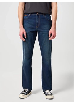 WRANGLER TEXAS STRETCH VINTAGE TINT W12183947 112126063 ze sklepu YouNeedit.pl w kategorii Jeansy męskie - zdjęcie 180324065