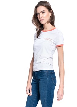 DAMSKI T-SHIRT LEE RINGER TEE SLIM FIT BRIGHT WHITE L40PEPLJ 112108662 ze sklepu YouNeedit.pl w kategorii Bluzki damskie - zdjęcie 180324498