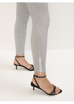 Mohito - Spodnie skinny w pepitkę - czarny ze sklepu Mohito w kategorii Spodnie damskie - zdjęcie 180383279