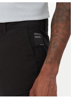 Tom Tailor Denim Szorty materiałowe 1044836 Czarny Regular Fit ze sklepu MODIVO w kategorii Spodenki męskie - zdjęcie 180399076