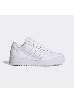 adidas Skórzane buty &quot;Forum Bold&quot; w kolorze białym do koszykówki ze sklepu Limango Polska w kategorii Buty sportowe damskie - zdjęcie 180400626