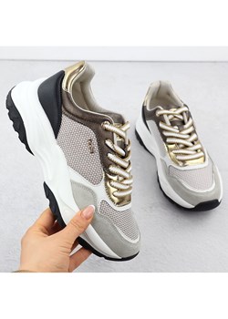 Skórzane sneakersy damskie beżowe eVento 8234 szare ze sklepu ButyModne.pl w kategorii Buty sportowe damskie - zdjęcie 180418047