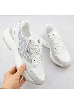 Skórzane sneakersy damskie białe eVento 8238 szare ze sklepu ButyModne.pl w kategorii Buty sportowe damskie - zdjęcie 180418049