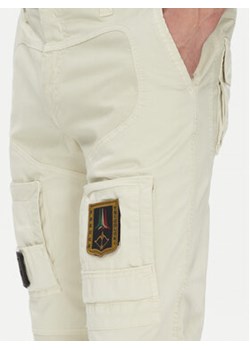 Aeronautica Militare Spodnie materiałowe 251PA1387CT1493 Beżowy Regular Fit ze sklepu MODIVO w kategorii Spodenki męskie - zdjęcie 180420525