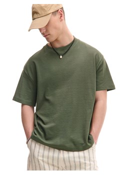 Cropp - Zielona koszulka comfort - zielony ze sklepu Cropp w kategorii T-shirty męskie - zdjęcie 180429916