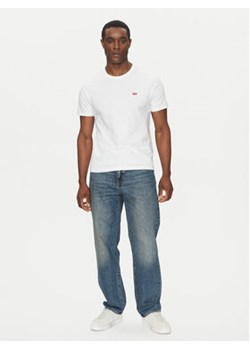 Levi's® T-Shirt Original Hm Tee 56605-0000 Biały Regular Fit ze sklepu MODIVO w kategorii T-shirty męskie - zdjęcie 180440366