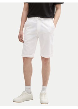 Tom Tailor Szorty materiałowe 1044715 Biały Regular Fit ze sklepu MODIVO w kategorii Spodenki męskie - zdjęcie 180443305