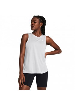 Damski top treningowy Under Armour Tech Tank Twist - szary ze sklepu Sportstylestory.com w kategorii Bluzki damskie - zdjęcie 180459099
