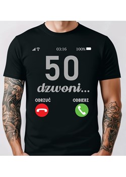 Męska koszulka na 50 urodziny - 50-tka DZWONI ze sklepu Time For Fashion w kategorii T-shirty męskie - zdjęcie 180459375