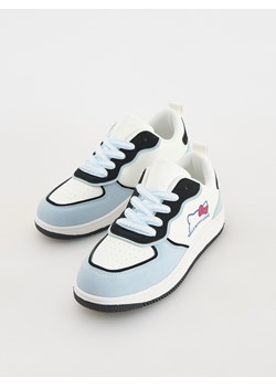Reserved - Sneakersy Hello Kitty - biały ze sklepu Reserved w kategorii Buty sportowe dziecięce - zdjęcie 180459757