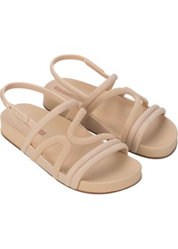Sandały Walk Sandal Wm's Ipanema ze sklepu SPORT-SHOP.pl w kategorii Sandały damskie - zdjęcie 180462729