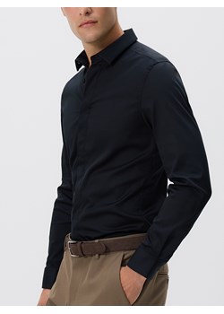 Reserved - Gładka koszula super slim fit - czarny ze sklepu Reserved w kategorii Koszule męskie - zdjęcie 181031259