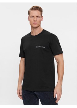 Calvin Klein Jeans T-Shirt Institutional J30J324671 Czarny Regular Fit ze sklepu MODIVO w kategorii T-shirty męskie - zdjęcie 181032556