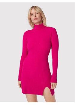 Kontatto Sukienka dzianinowa 3M7616 Różowy Slim Fit ze sklepu MODIVO w kategorii Sukienki - zdjęcie 181032855