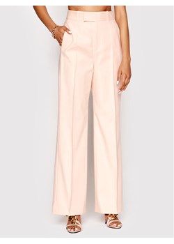 Ted Baker Spodnie materiałowe Kaisat 259980 Różowy Regular Fit ze sklepu MODIVO w kategorii Spodnie damskie - zdjęcie 181033339