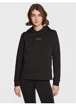 Calvin Klein Bluza Micro Logo K20K205452 Czarny Regular Fit ze sklepu MODIVO w kategorii Bluzy damskie - zdjęcie 181033415