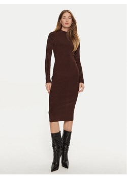 Marciano Guess Sukienka dzianinowa 4BGK45 5036Z Brązowy Regular Fit ze sklepu MODIVO w kategorii Sukienki - zdjęcie 181033725