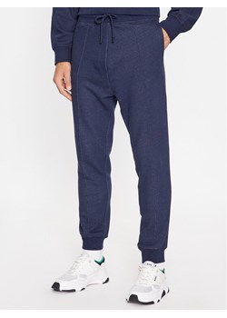 Boss Spodnie dresowe Seglitchstitch 50499275 Granatowy Regular Fit ze sklepu MODIVO w kategorii Spodnie męskie - zdjęcie 181034746