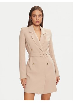 Guess Sukienka koktajlowa Leonie W4BK46 WGLO2 Beżowy Regular Fit ze sklepu MODIVO w kategorii Sukienki - zdjęcie 181035356