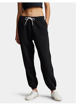 Polo Ralph Lauren Spodnie dresowe Prl Flc Pnt 211943009003 Czarny Regular Fit ze sklepu MODIVO w kategorii Spodnie damskie - zdjęcie 181035458