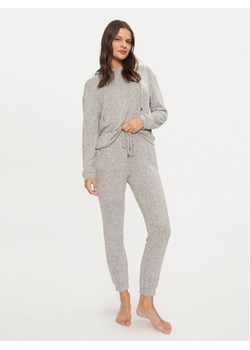 Selmark Piżama P8276 Szary Relaxed Fit ze sklepu MODIVO w kategorii Piżamy damskie - zdjęcie 181035505