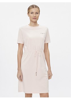 Tommy Hilfiger Sukienka codzienna 1985 WW0WW40734 Różowy Regular Fit ze sklepu MODIVO w kategorii Sukienki - zdjęcie 181035709