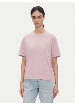 Lee T-Shirt Pocket 112363619 Fioletowy Relaxed Fit ze sklepu MODIVO w kategorii Bluzki damskie - zdjęcie 181035856