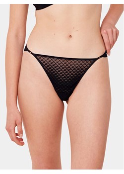 Triumph Stringi Mysterious Spotlight 10217880 Czarny ze sklepu MODIVO w kategorii Majtki damskie - zdjęcie 181036938