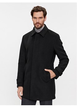 s.Oliver Płaszcz 2132520 Czarny Regular Fit ze sklepu MODIVO w kategorii Płaszcze męskie - zdjęcie 181037495