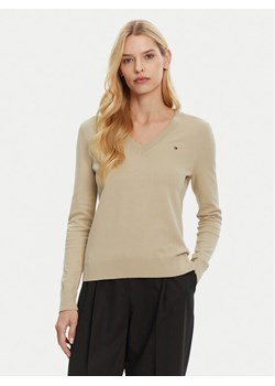 Tommy Hilfiger Sweter WW0WW40098 Beżowy Regular Fit ze sklepu MODIVO w kategorii Swetry damskie - zdjęcie 181037556