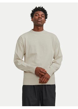 Jack&Jones Sweter Collective 12251556 Beżowy Relaxed Fit ze sklepu MODIVO w kategorii Swetry męskie - zdjęcie 181037899