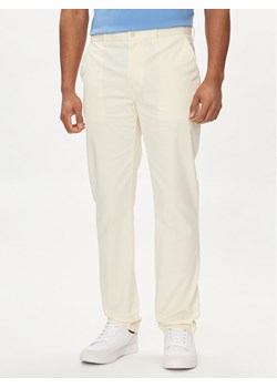 Tommy Hilfiger Chinosy Denton MW0MW25964 Écru Straight Fit ze sklepu MODIVO w kategorii Spodnie męskie - zdjęcie 181037977