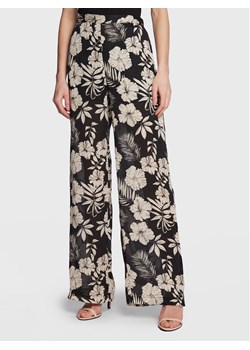 Pinko Spodnie materiałowe Taccagno 100910 A0OF Czarny Relaxed Fit ze sklepu MODIVO w kategorii Spodnie damskie - zdjęcie 181038789