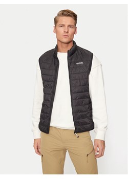 Regatta Kamizelka Hillpack RMB112 Czarny Regular Fit ze sklepu MODIVO w kategorii Kamizelki męskie - zdjęcie 181039707